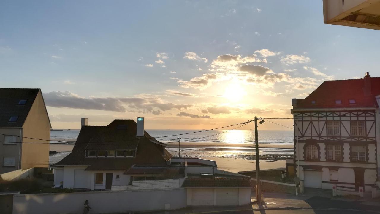Appartement l'Estivalière face à la mer Wimereux Esterno foto