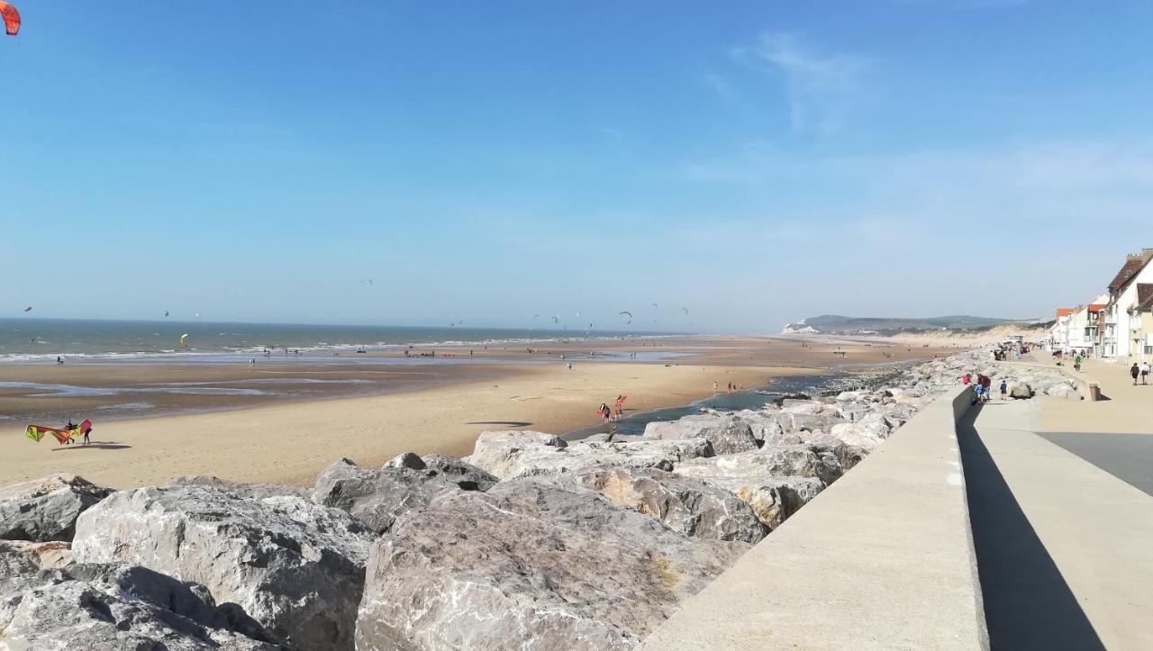 Appartement l'Estivalière face à la mer Wimereux Esterno foto