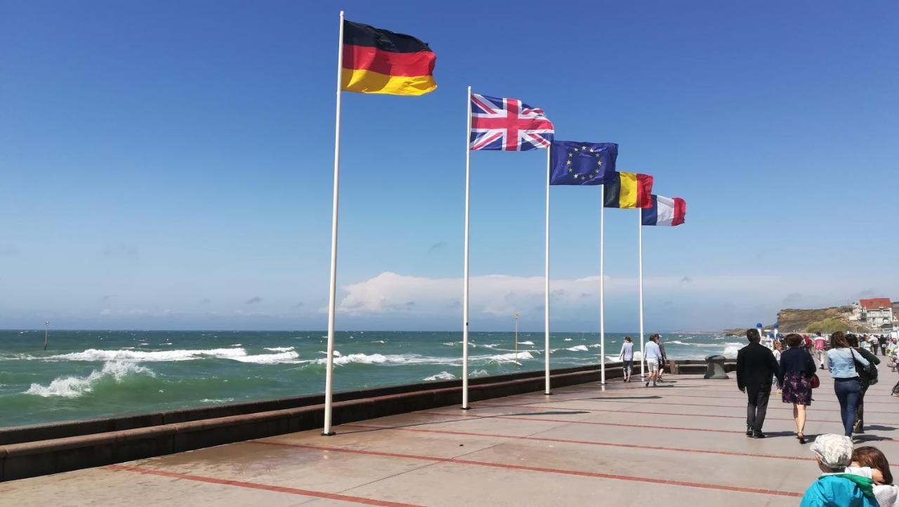 Appartement l'Estivalière face à la mer Wimereux Esterno foto